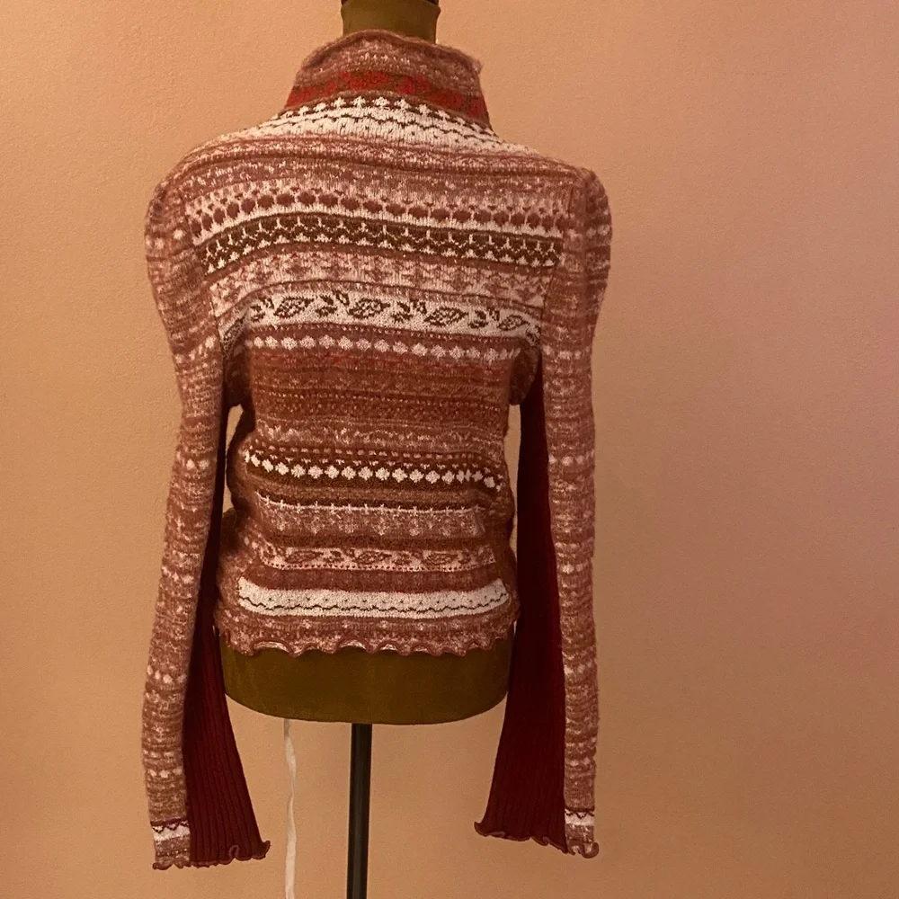 Free People Maroon and White Turtleneck Sweater